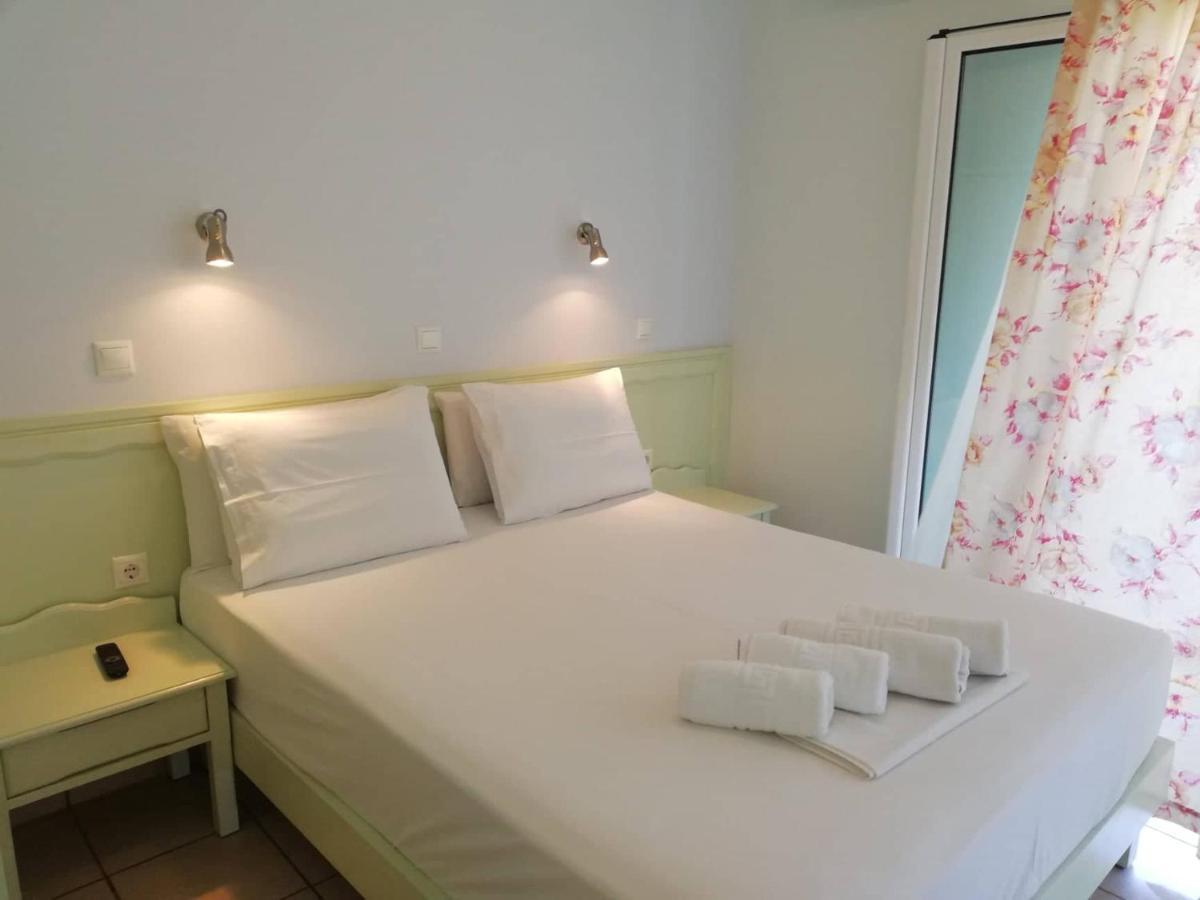 Bonos Apartments Stoupa Ngoại thất bức ảnh