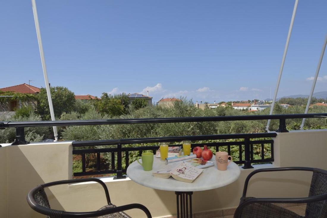 Bonos Apartments Stoupa Ngoại thất bức ảnh