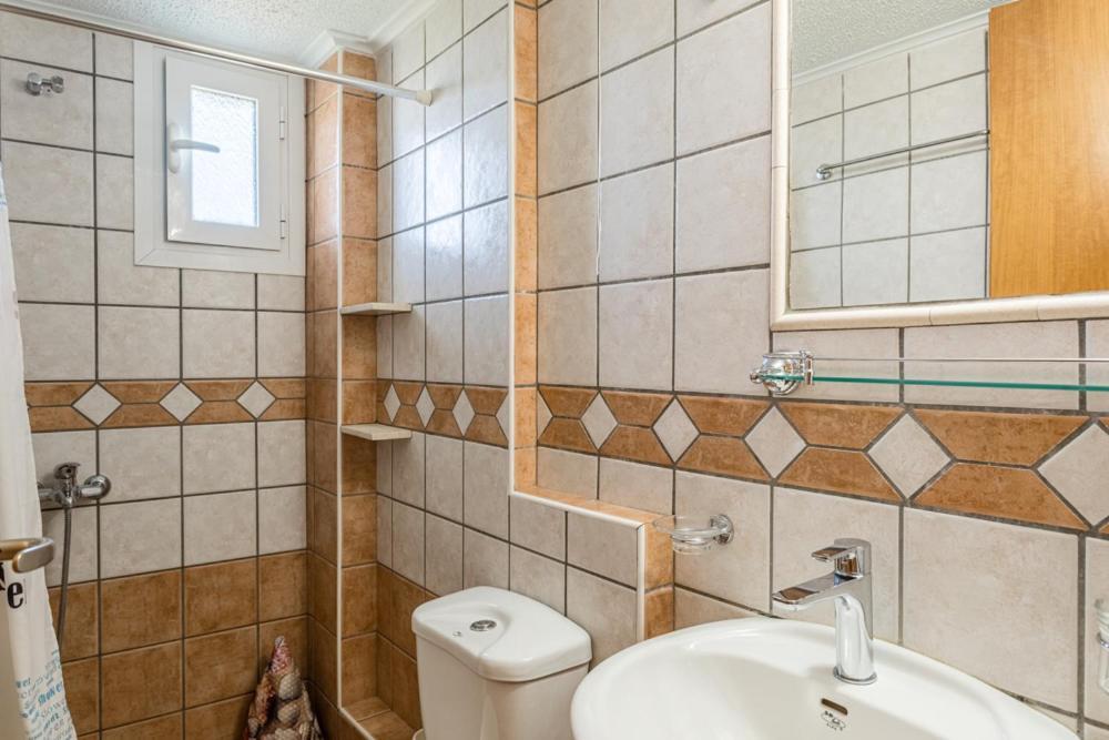 Bonos Apartments Stoupa Ngoại thất bức ảnh